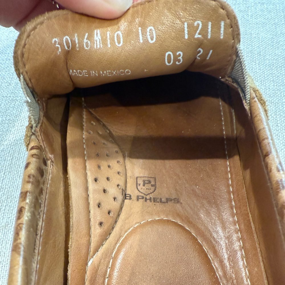 Men's T.B. Phelps suede slip on shoes with crocodile leather accents size 10 - Picture 6 of 6